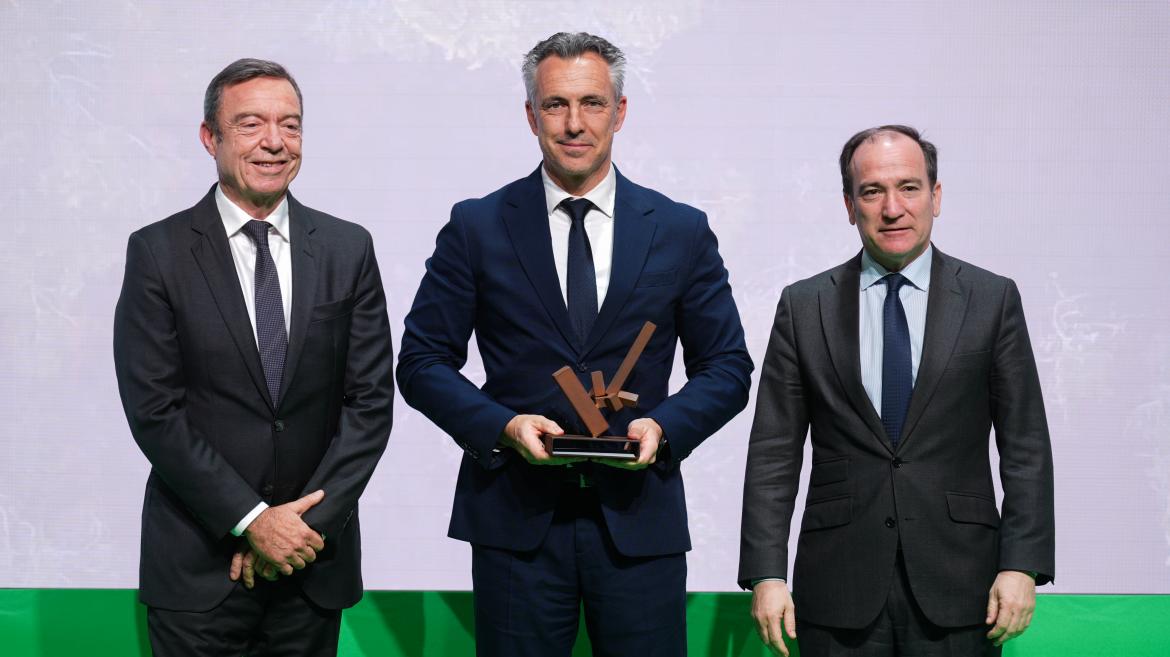 La Comunidad de Madrid destaca por su eficiente gestión del Canal de Isabel II ante lluvias históricas en 2025.