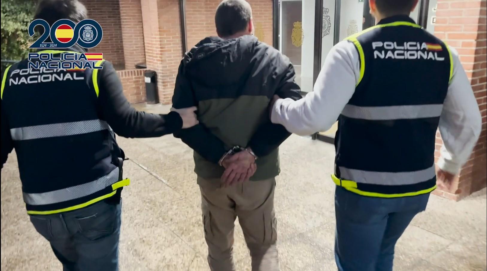 La Policía Nacional detiene a dos peligrosos atracadores en Cáceres y los envía a prisión