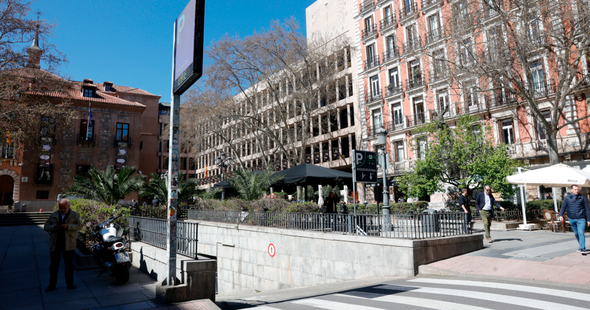 Madrid inicia contrato para modernizar y gestionar aparcamientos públicos en Plaza del Rey y Fúcar