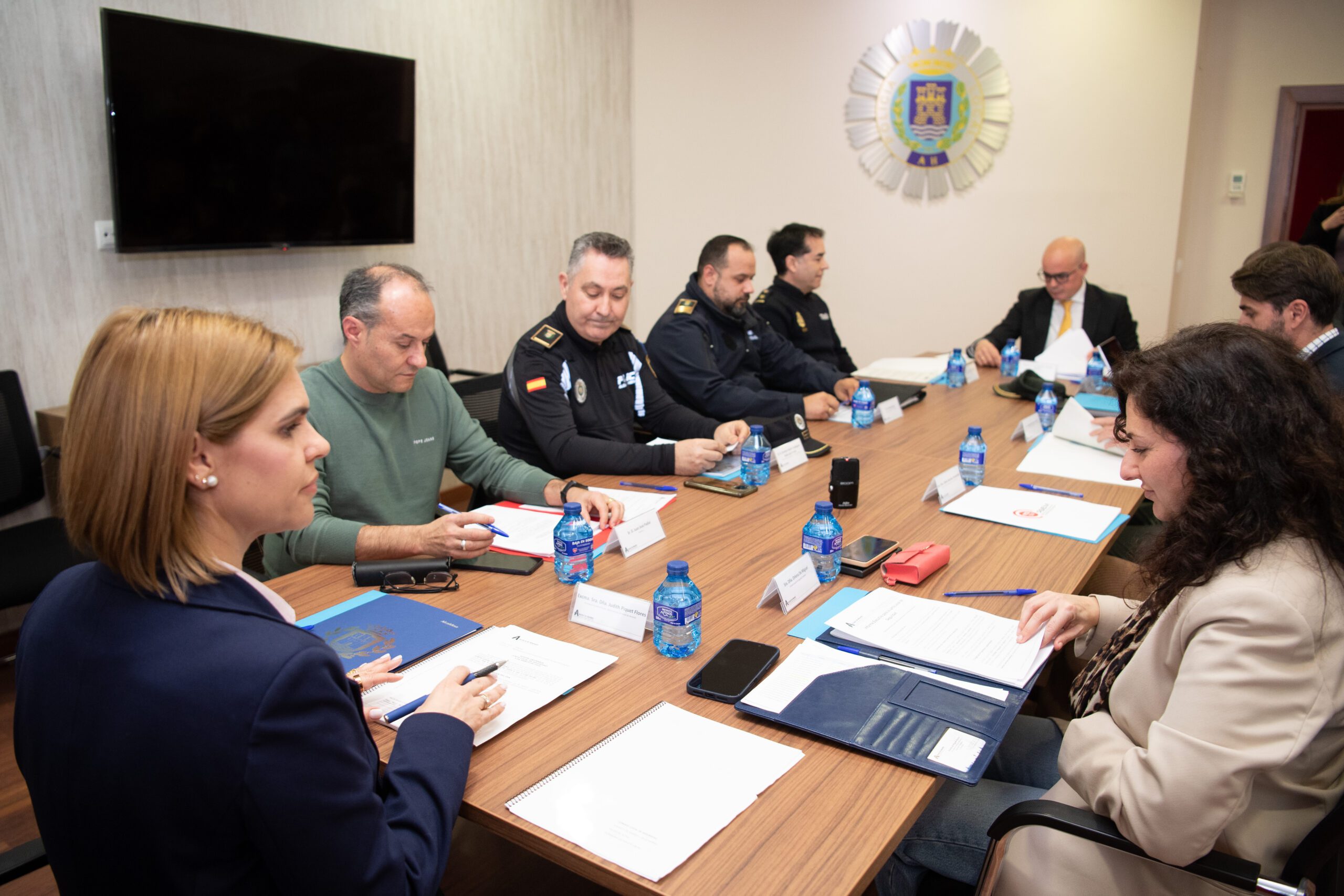 Piquet Resalta el Éxito de la Estrategia de Seguridad Municipal Basada en «Planificación, Prevención y Proximidad»