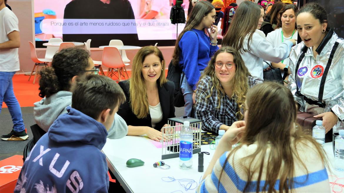 Propuestas Educativas de la Comunidad de Madrid Brillan en el Salón Internacional del Estudiante