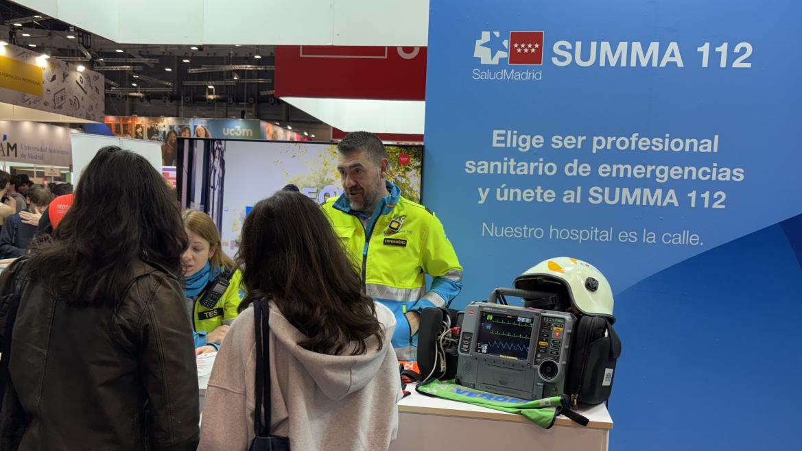 SUMMA 112 Educa a Más de 2.000 Estudiantes en ‘AULA’ sobre Carreras Sanitarias de Emergencia