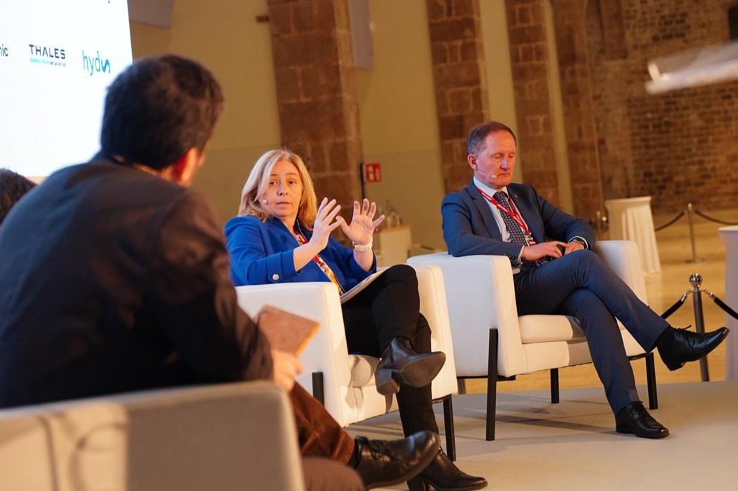 Sanz Destaca la Labor de la Policía Municipal de Madrid y Pide Actualizar el Marco Legal para Atender Nuevos Desafíos