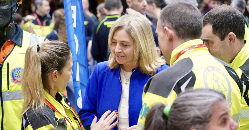Sanz resalta la «vocación de servicio» y el valor del «trabajo en equipo» en los cuerpos de Seguridad