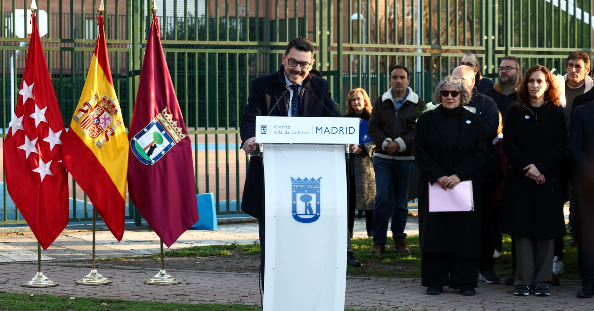 Villa de Vallecas honra la memoria de las víctimas del 11M
