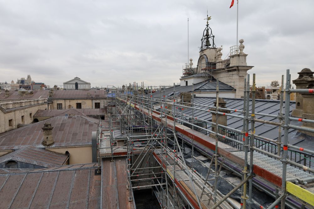El Palacio Real de Madrid afronta la fase final de la renovación de la cubierta