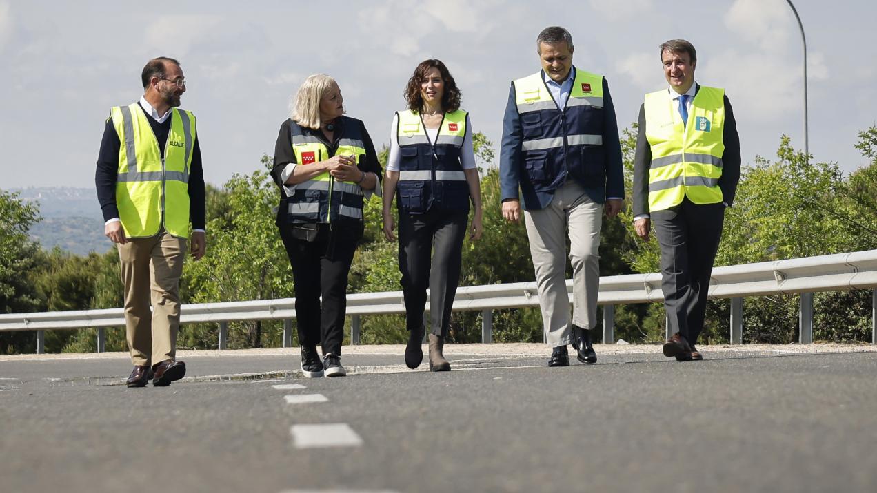Ayuso abre el tercer carril de la M-607 entre Tres Cantos y Colmenar