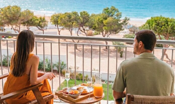 Fuerte Group Hotels Revoluciona la Experiencia del Huésped con la Innovadora Tecnología de Oyra by Transfers and Experiences