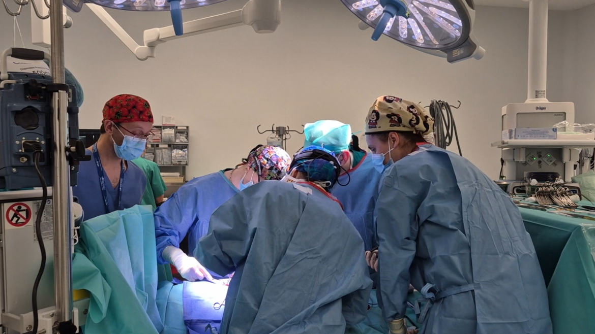 Hospital 12 de Octubre realiza operaciones cruciales a tres bebés en riesgo en distintas comunidades en solo 24 horas