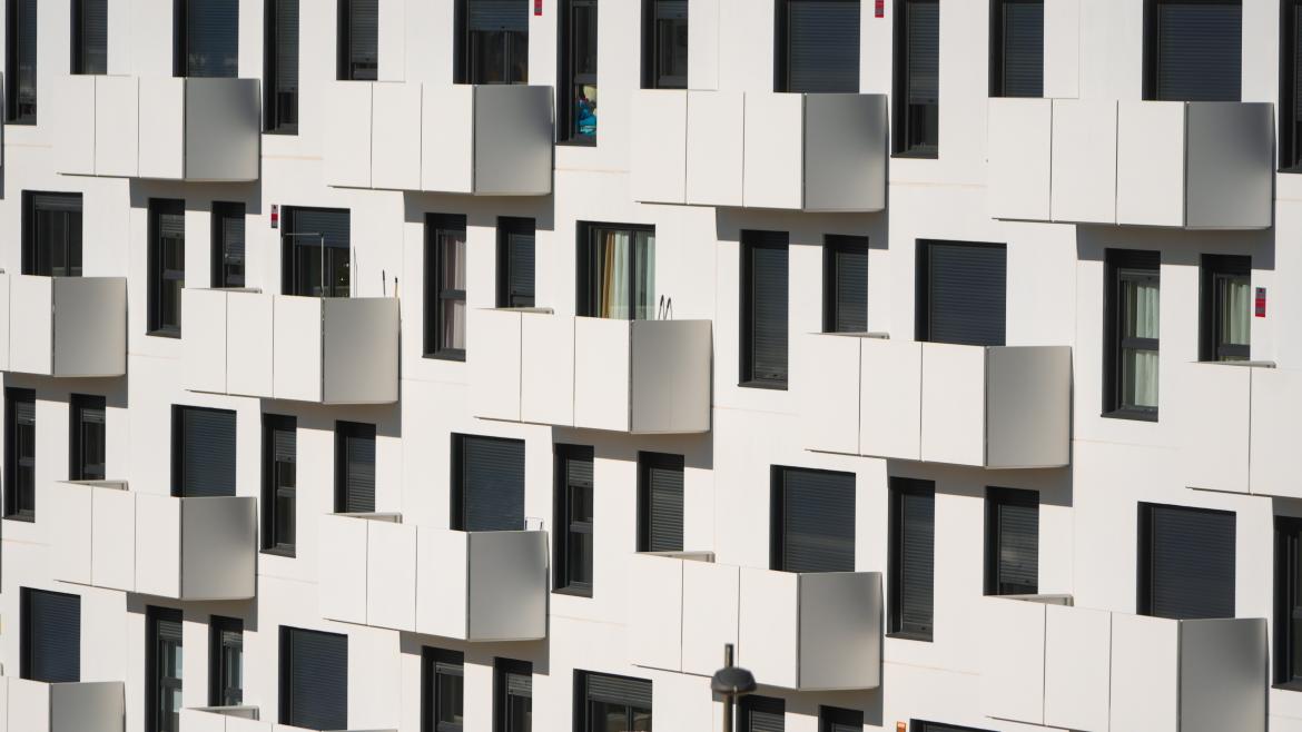 Innovación en Recubrimientos para Edificios: Madrid Refuerza su Estrategia Contra Incendios