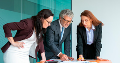 Optimización Empresarial: Adoptando la Estrategia ‘Low Complexity’ para Mayor Eficiencia