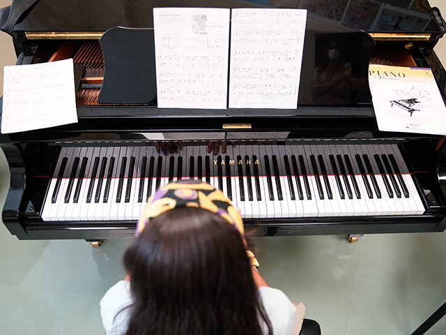 Abierto el Proceso de Inscripción para el Nuevo Curso en Escuelas de Música, Danza y Talleres: ¡Descubre tu Pasión!