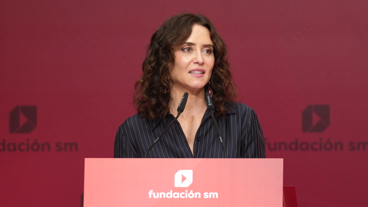 Díaz Ayuso: la lectura es la primera línea del aprendizaje digital