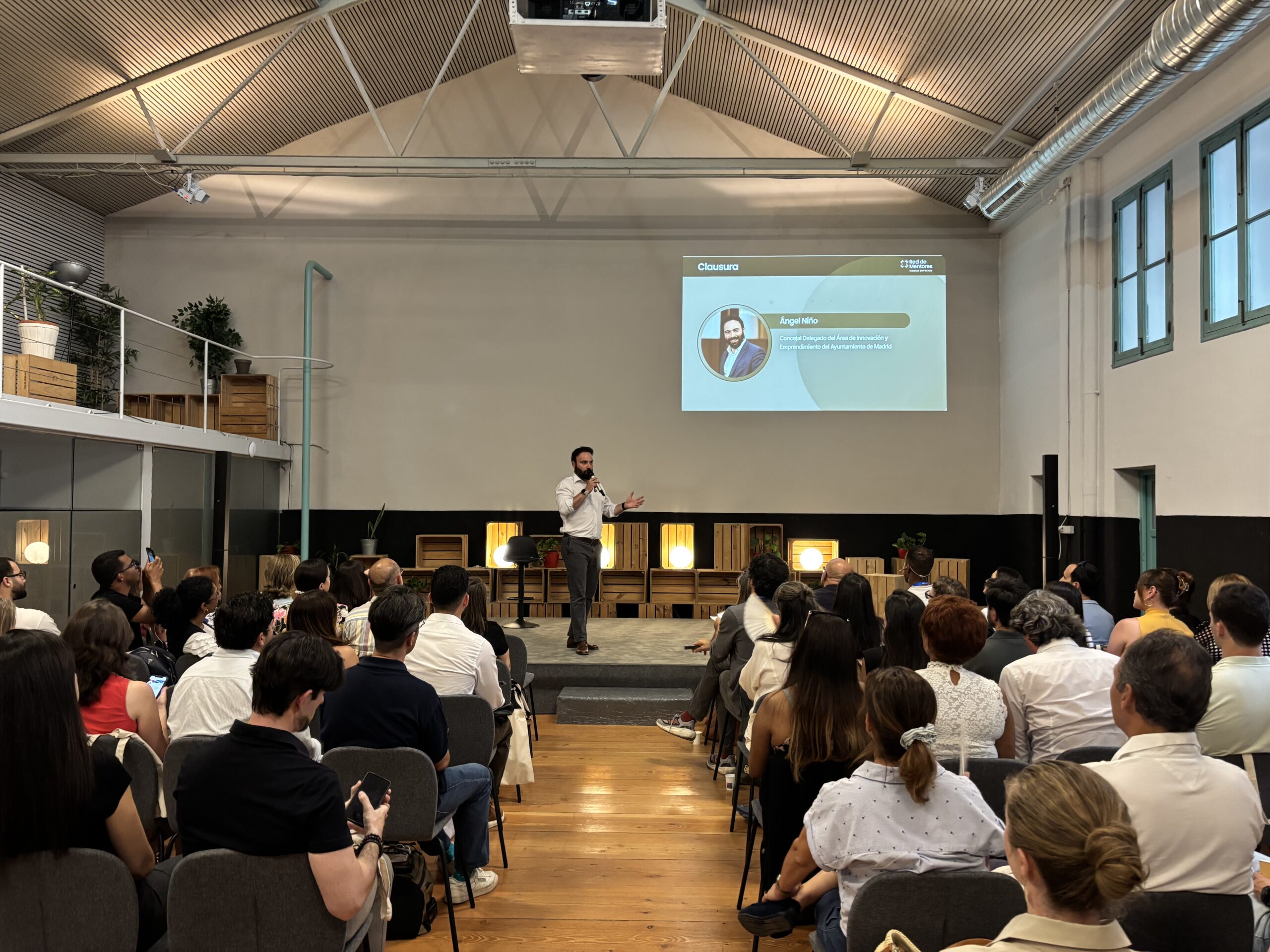 Madrid Emprende refuerza su red de mentores para emprendedores