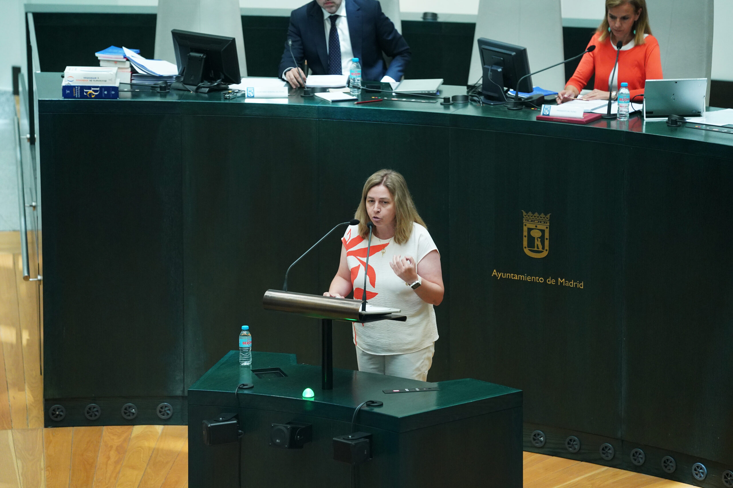Madrid aprueba su nuevo reglamento de protocolo y ceremonial