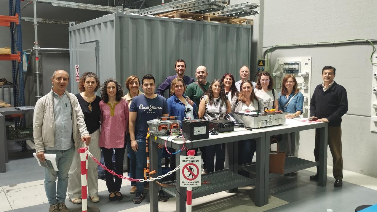 El IRSST forma a técnicos en gestión de riesgos de vehículos eléctricos