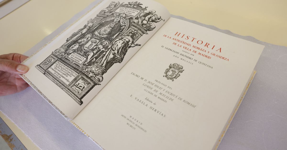 La Imprenta Municipal: artesanía y protocolo para el papa León XIV