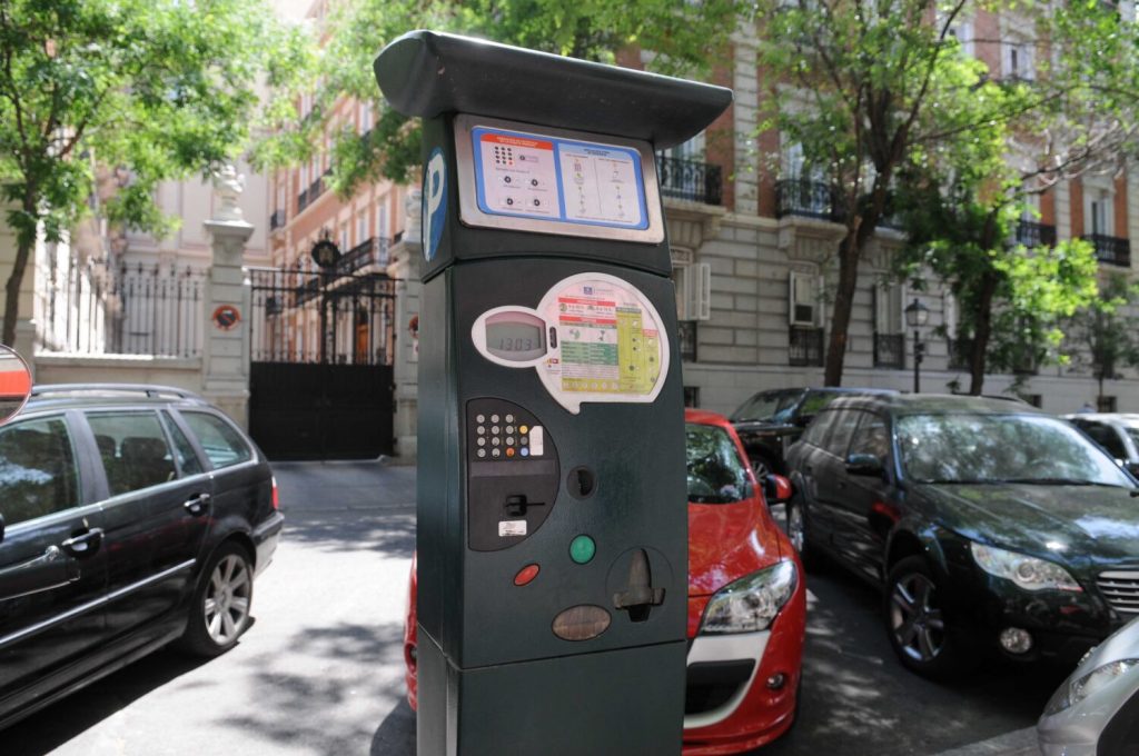 Suspensión Temporal del Estacionamiento Regulado en el Barrio de Justicia por Fiestas del Orgullo