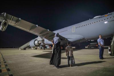 España recibe a 20 niños palestinos de Gaza para atención médica