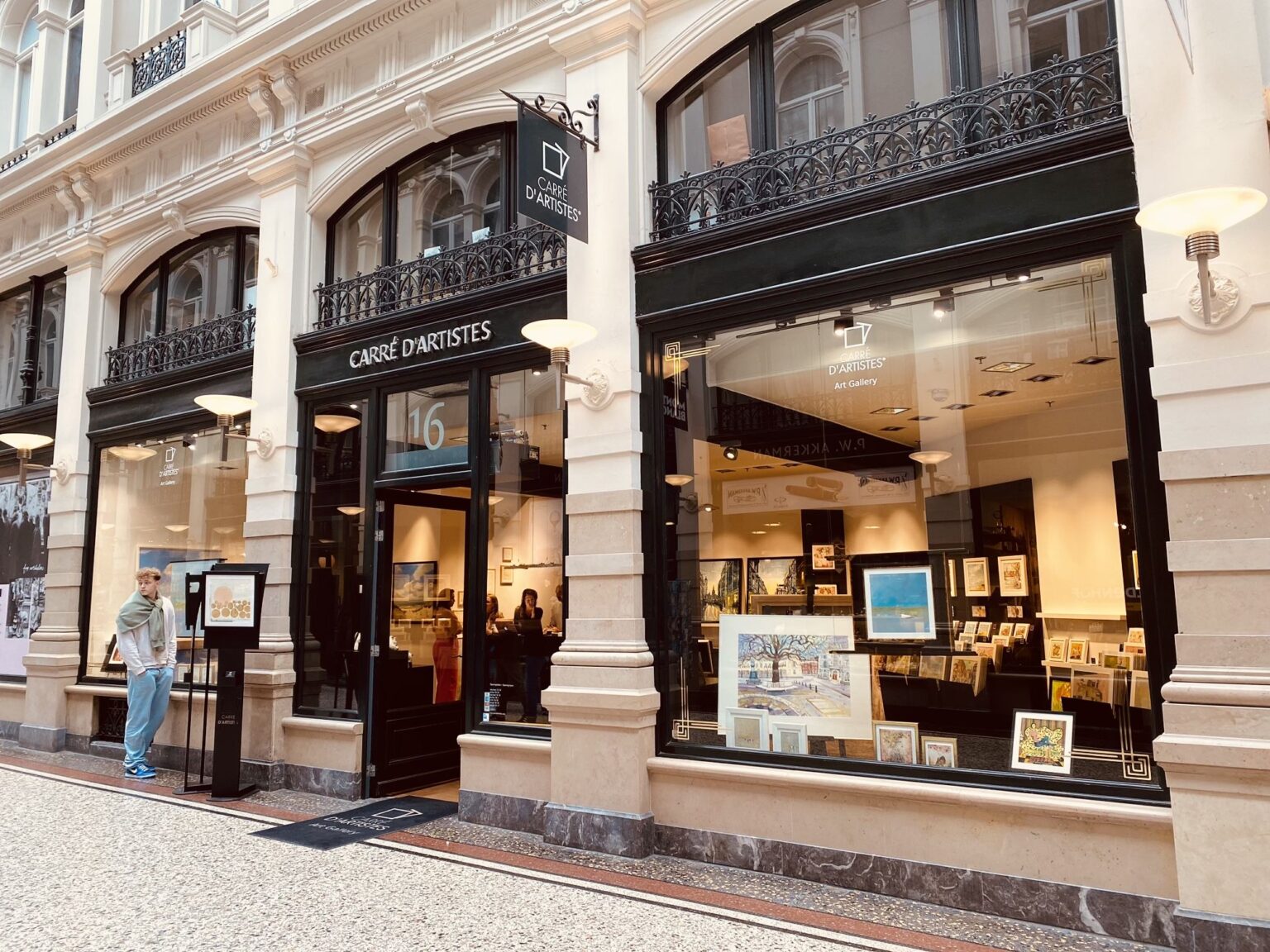 Carré d’Artistes: Expansión Estratégica con Seis Nuevas Galerías en España para 2027