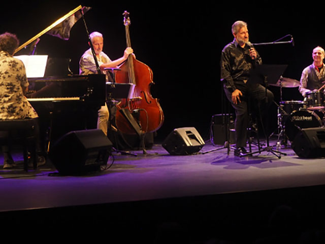 Las Rozas cierra Veranísimos con un tributo a Serrat