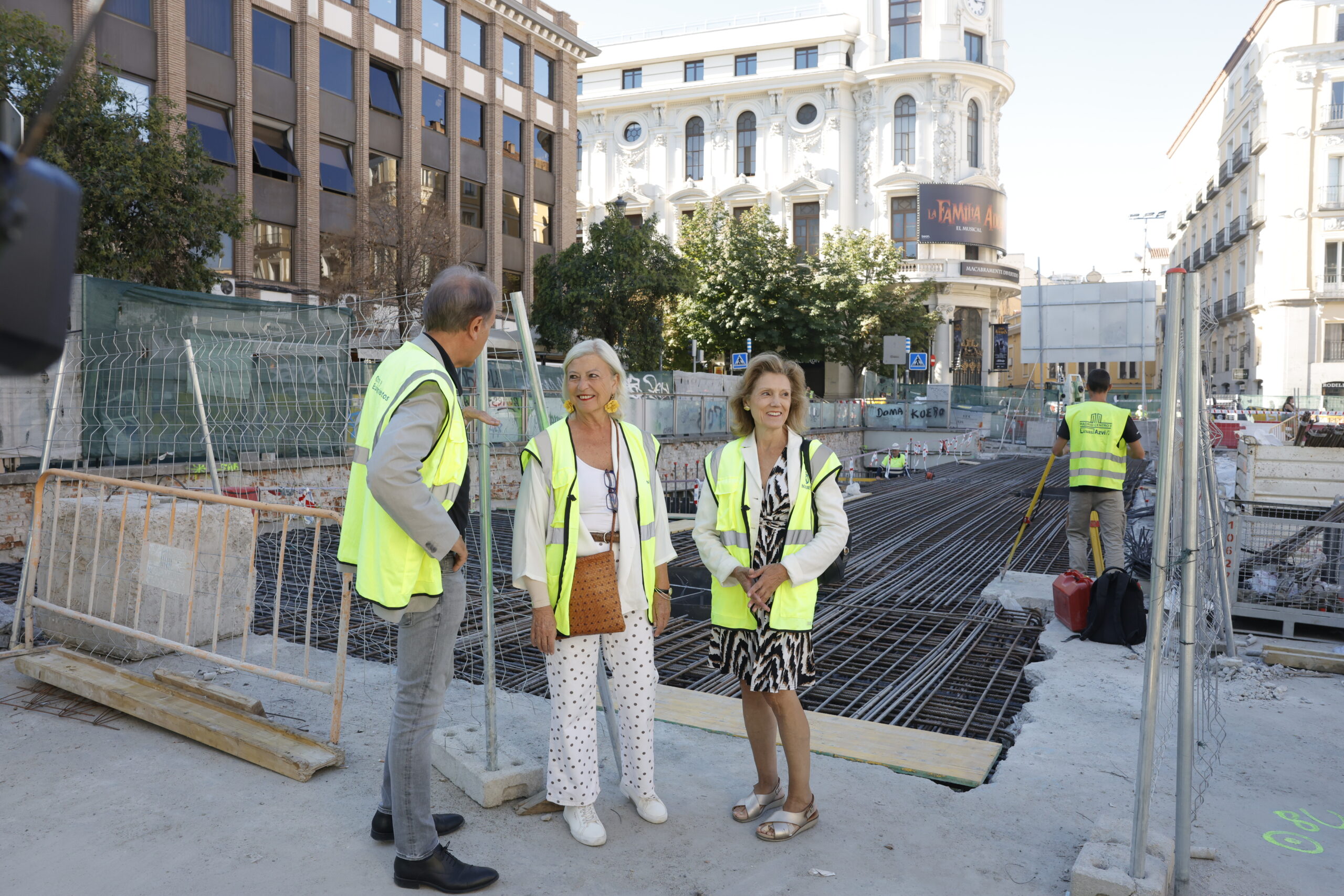 La reforma de Jacinto Benavente completa la peatonalización del entorno de Tirso de Molina
