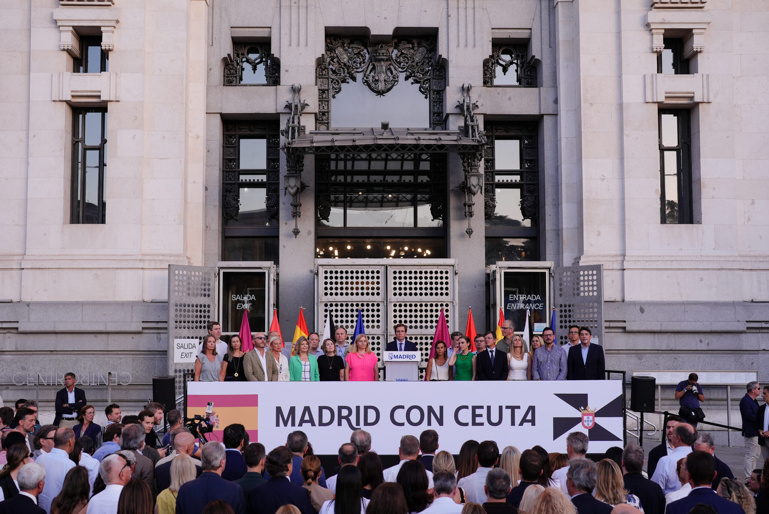 Almeida reafirma el compromiso sólido de Madrid con Ceuta y su comunidad