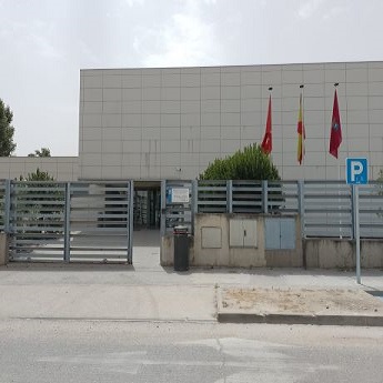 Centro de Acogida Juan Luis Vives Recibirá 8,5 Millones de Euros para Apoyo a Personas sin Hogar