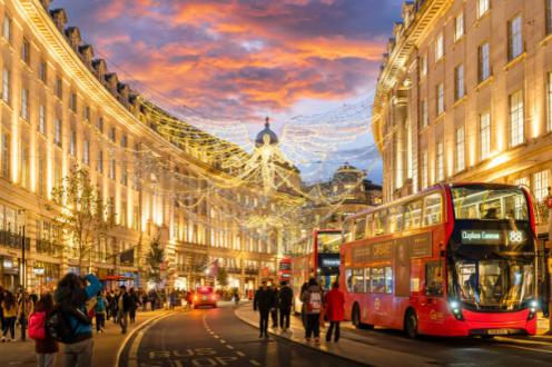 Explora los Encantadores Mercadillos Navideños de Londres con ANPE-Madrid