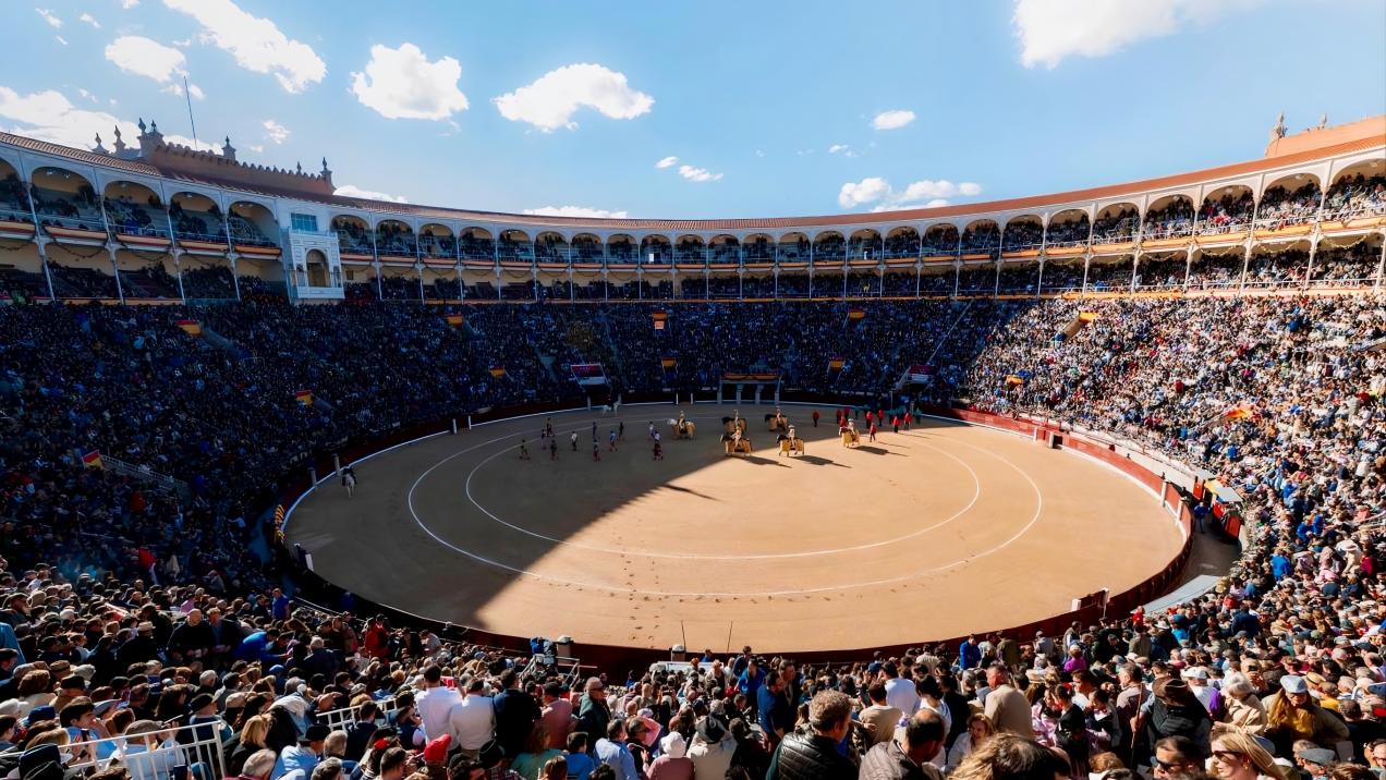 Récord Histórico en la Feria de Otoño de Madrid: Más de 21.800 Abonos Vendidos