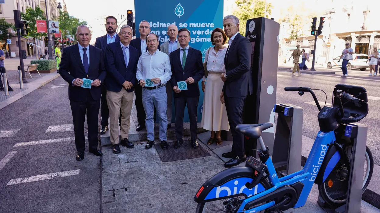 Bicicletas de Bicimad ahora funcionan con energía renovable de residuos en Madrid