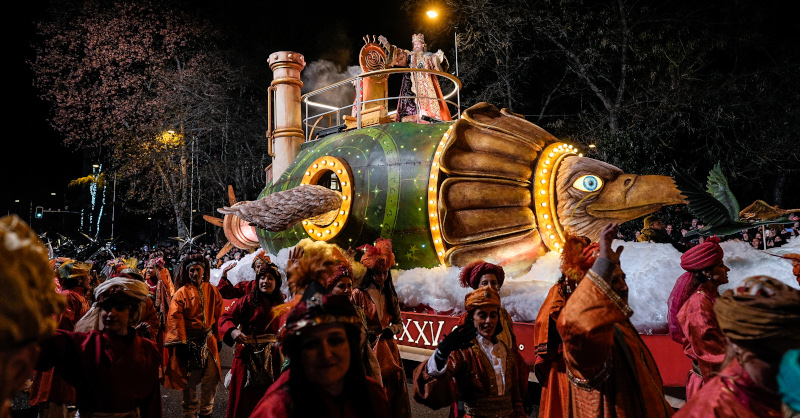Convocatoria de Voluntarios para la Cabalgata de Reyes 2027 en Madrid Abre sus Puertas