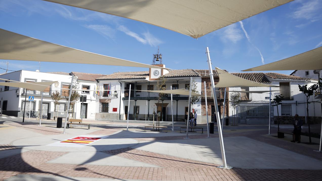 La Comunidad de Madrid Invierte 4,5 Millones en el Plan de Reequilibrio Territorial para Mejorar Servicios Públicos Municipales