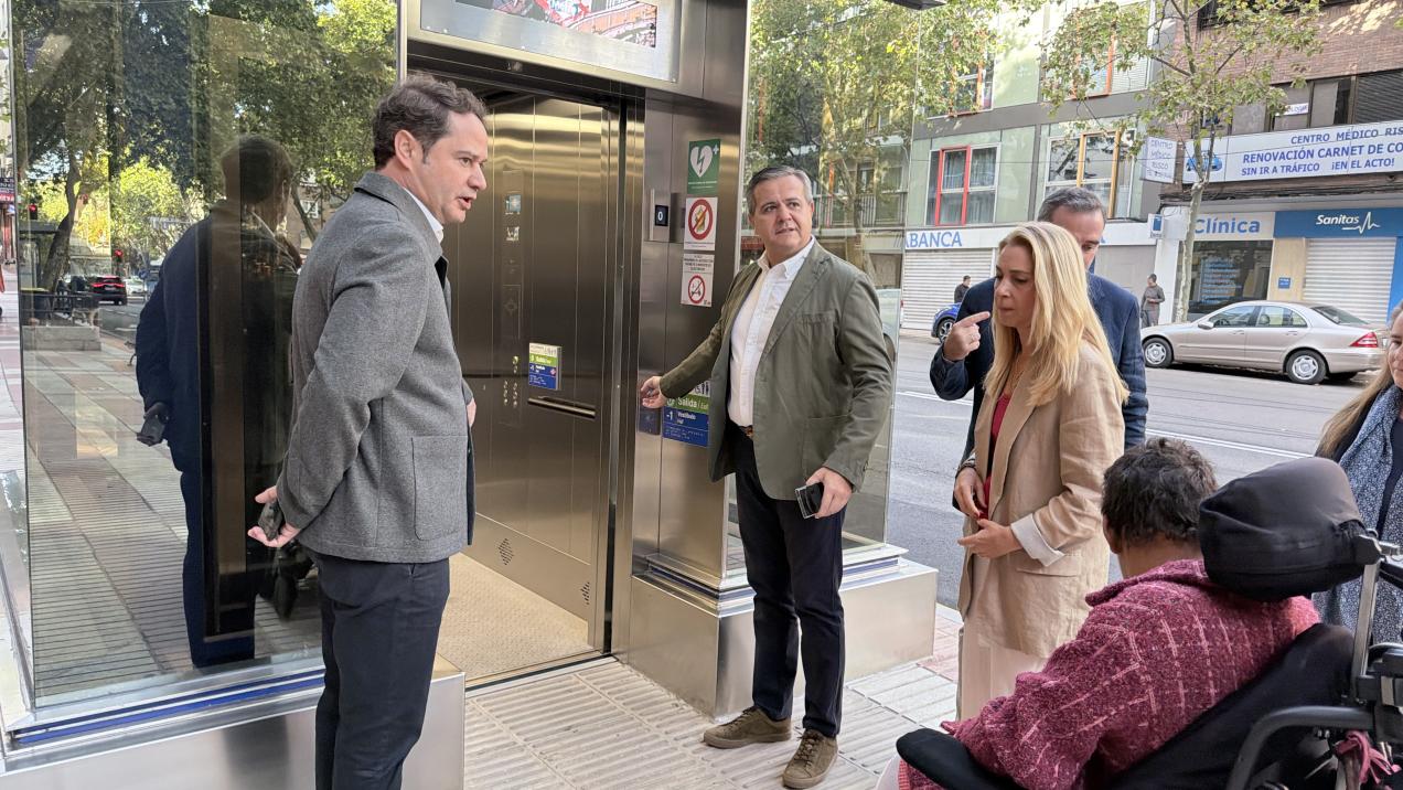 La Comunidad de Madrid Potencia la Accesibilidad en su Red de Metro con 217 Estaciones y 581 Ascensores 1 La Comunidad de Madrid Potencia la Accesibilidad en su Red de Metro con 217 Estaciones y 581 Ascensores